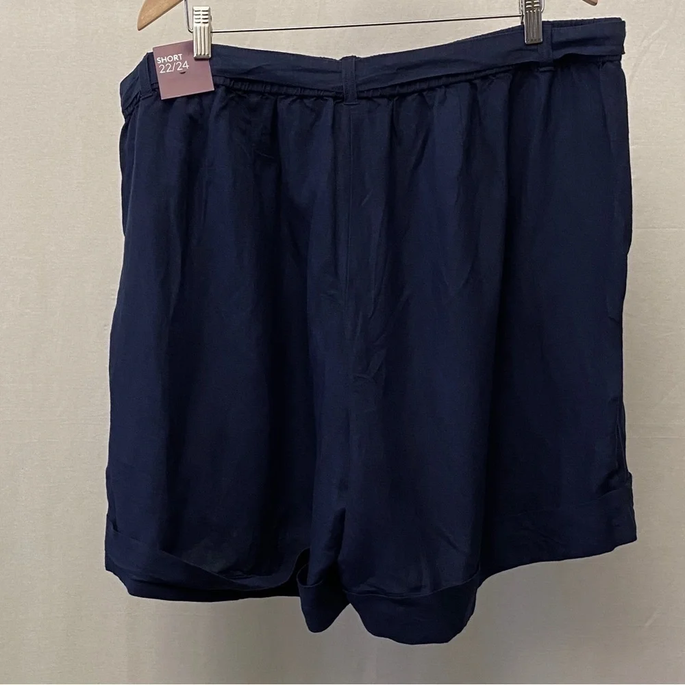 Lane Bryant NWT 22/24 Linen Blend Shorts Womens Belted Cuffed Navy Blue New